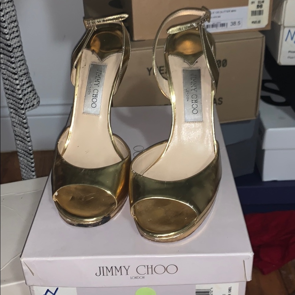 No longer wear them.